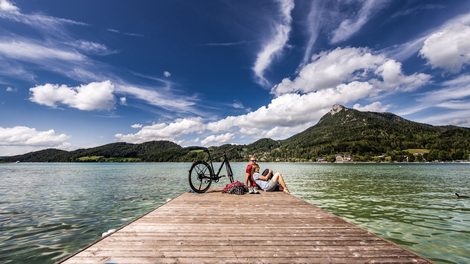 Ferien mit dem Velo bieten genussvolle Eindrücke. Das neue Internetportal www.velontour.info hilft bei der Suche nach Touren, bei der sich Bewegung, Naturerlebnis und Kulinarik bestens vereinen.